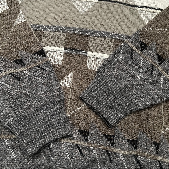 INXS Vintage Abstract Patterned Sweater (M) - Picture 3 of 5